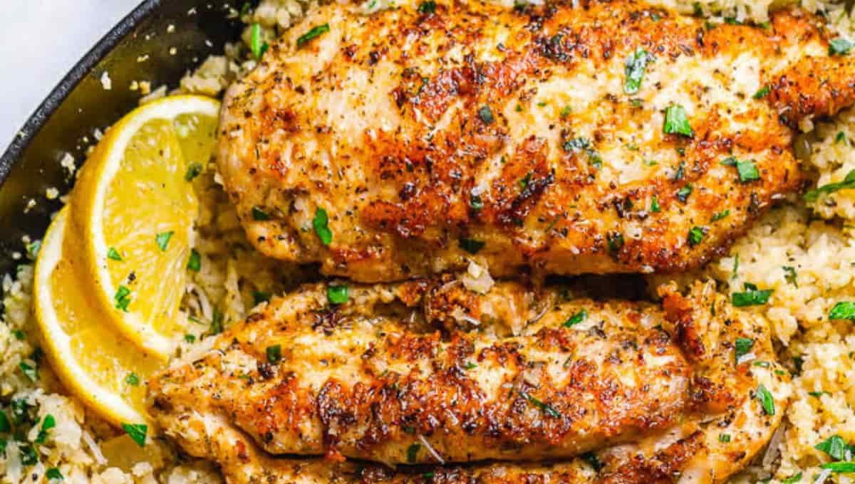  Creamy Garlic Butter Chicken and Rice in One Pot