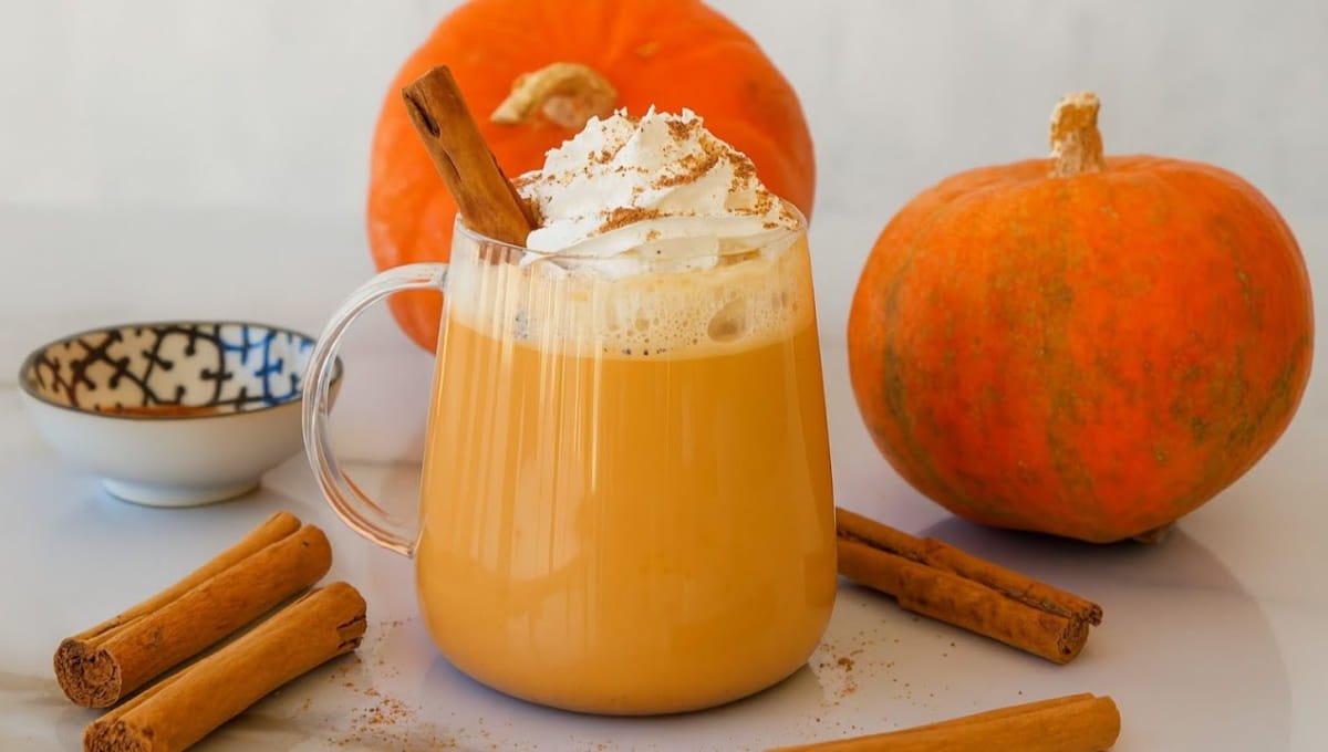 Homemade Pumpkin Spice Latte That's Actually Better Than the Coffee Shop Version