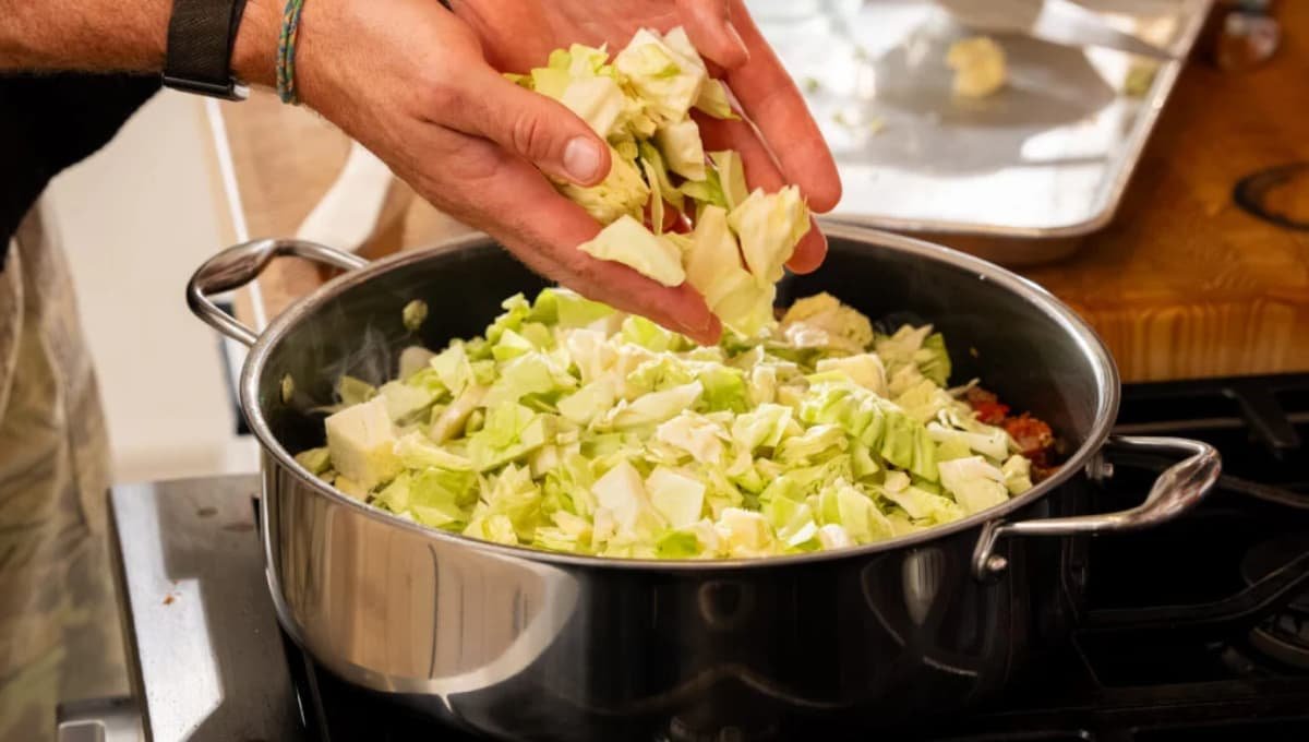 Dirty Cabbage Recipe Low-Carb Cajun 1-Pot Dinner