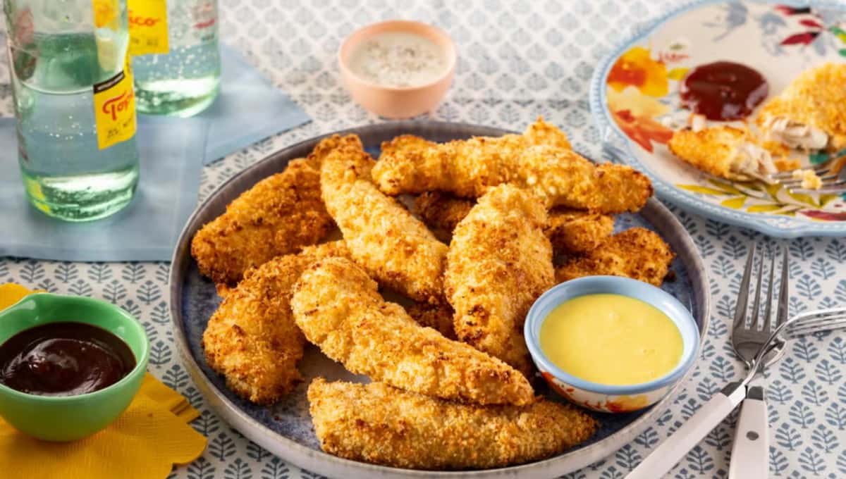 Crispy Air Fryer Chicken Tenders Better Than Deep Fried!