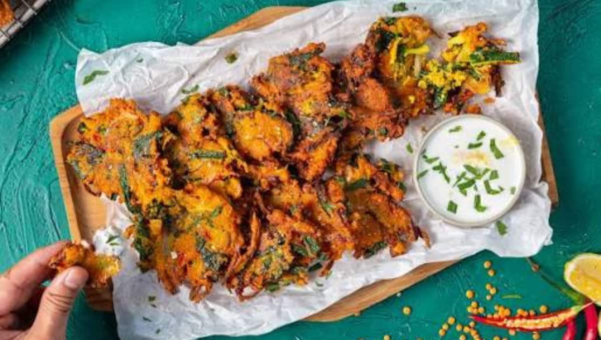 Zucchini Fritters That'll Make You Forget Zucchini Is a "Diet" Vegetable