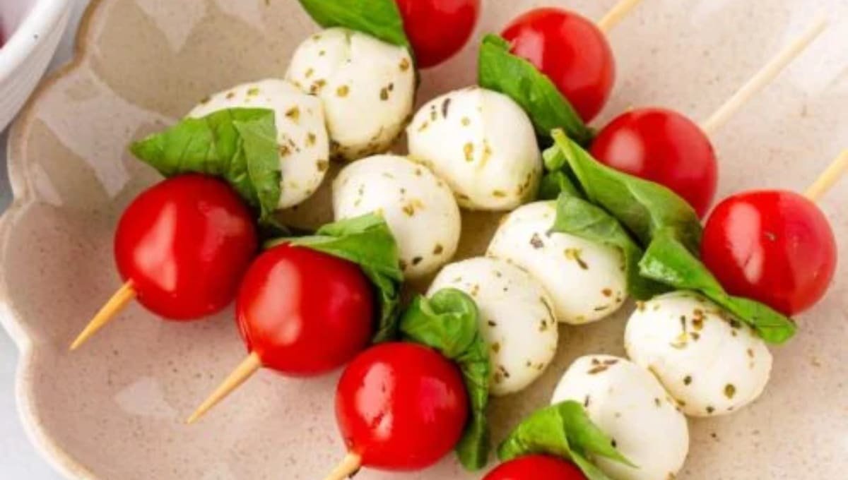 Caprese Salad Skewers That Disappeared in 11 Minutes at My Potluck