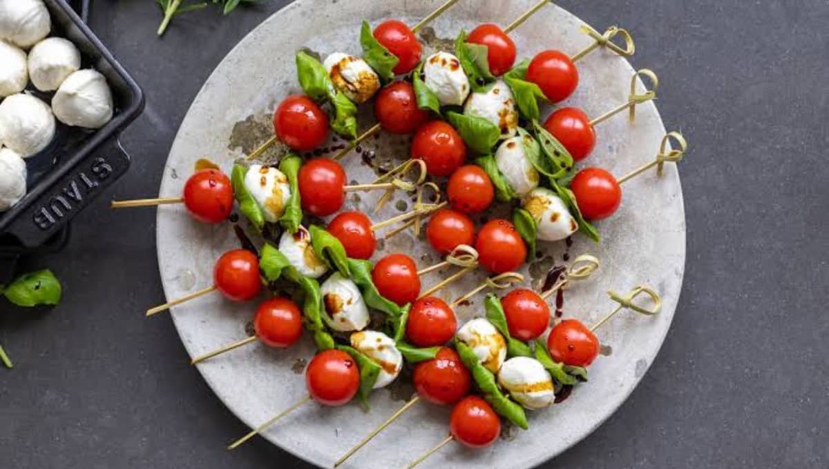 Caprese Salad Skewers That Disappeared in 11 Minutes at My Potluck