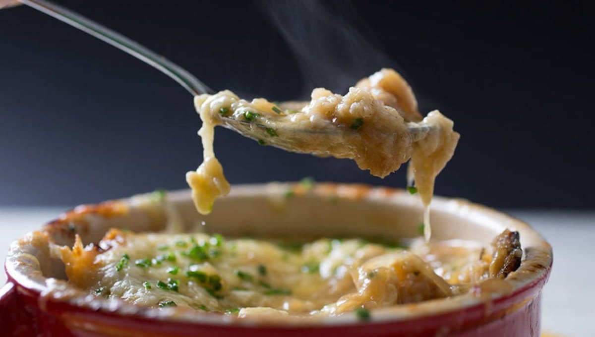 French Onion Soup That'll Make You Forget Every Version You've Had Before
