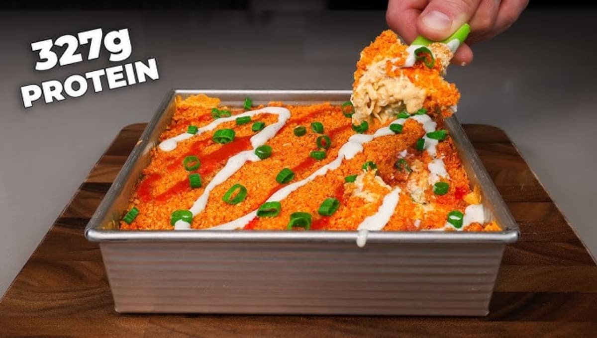 This Buffalo Chicken Dip Made My Brother-in-Law Go Silent Mid-Sentence