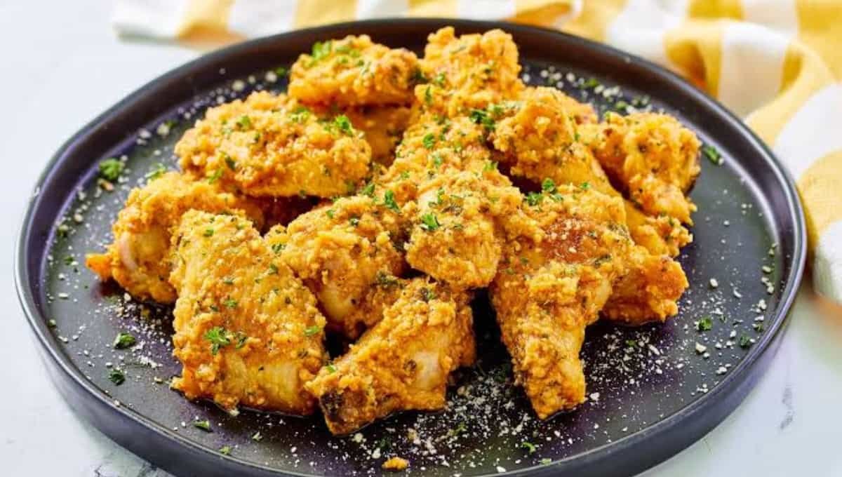 Crispy Baked Garlic Parmesan Chicken Thighs (No Flip!)