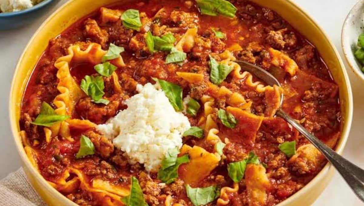 Why This Lasagna Soup Beats Real Lasagna Every Time