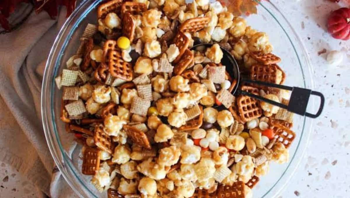 The Fall Snack Mix Everyone Keeps Asking For