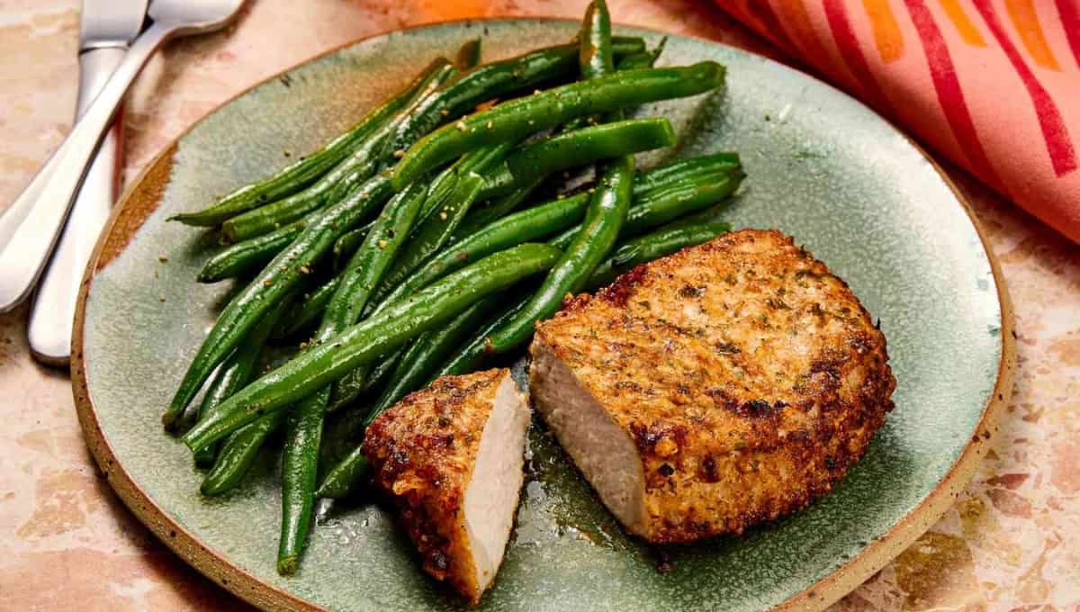 The Air Fryer Boneless Pork Chops Trick That Fixed Dry Pork Chops Forever