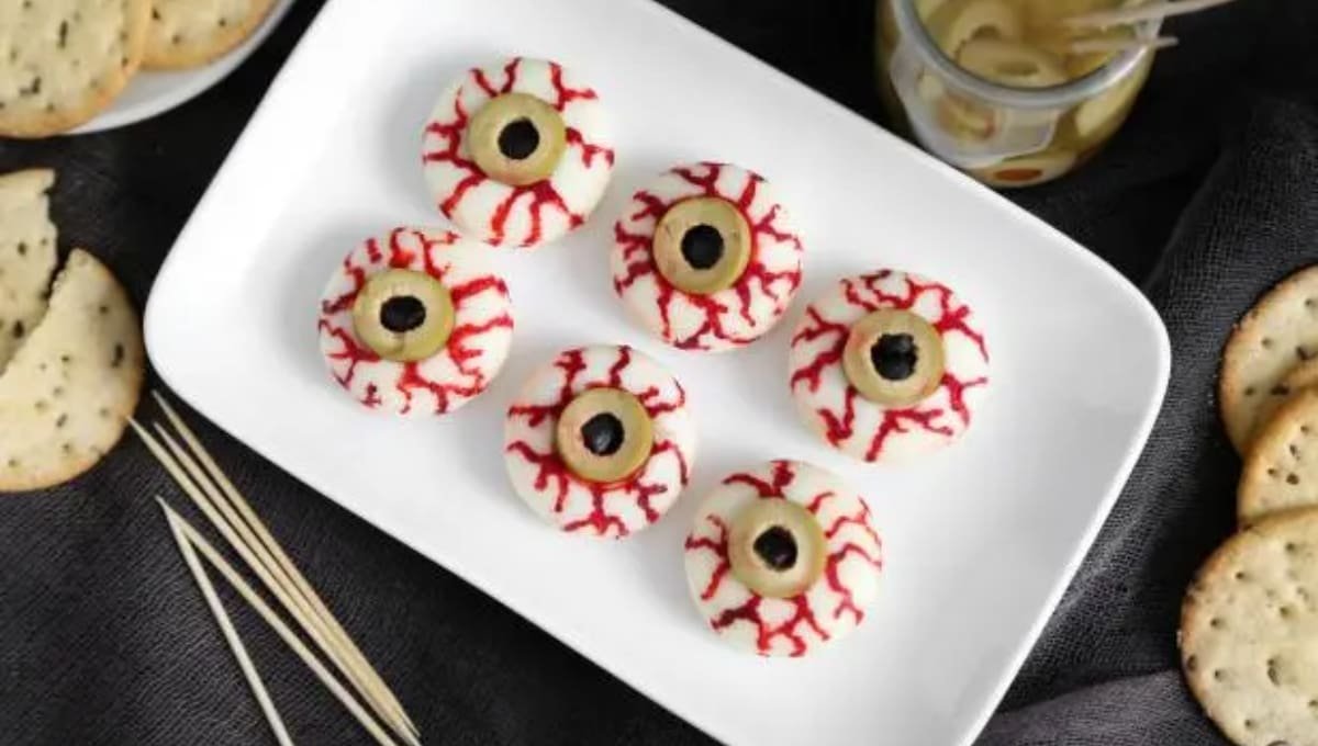 Cheesy Eyeballs: The Halloween Snack Nobody Sees Coming
