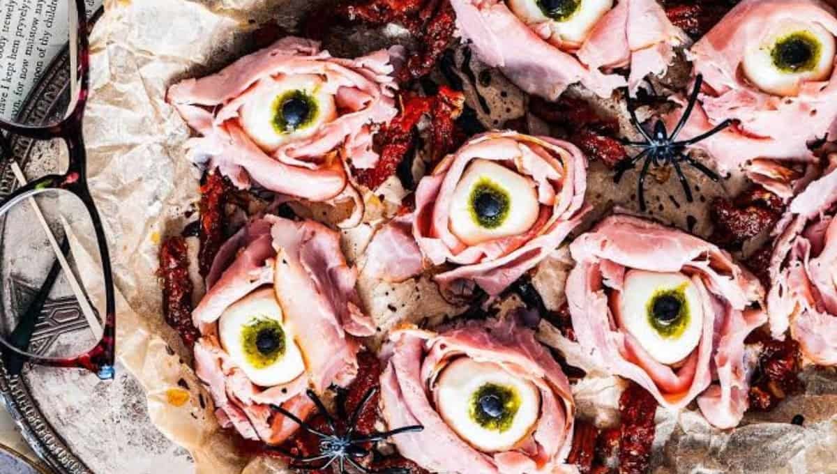 Cheesy Eyeballs: The Halloween Snack Nobody Sees Coming