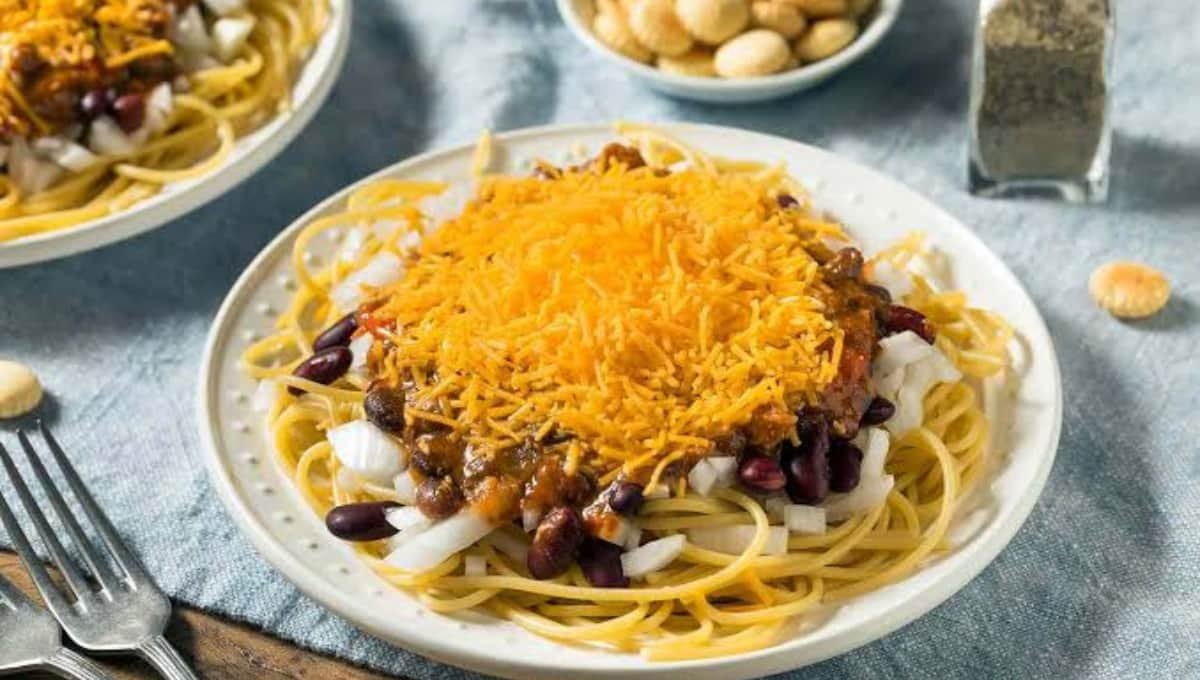 The Secret Cincinnati Skyline Chili Recipe Everyone's Obsessed With