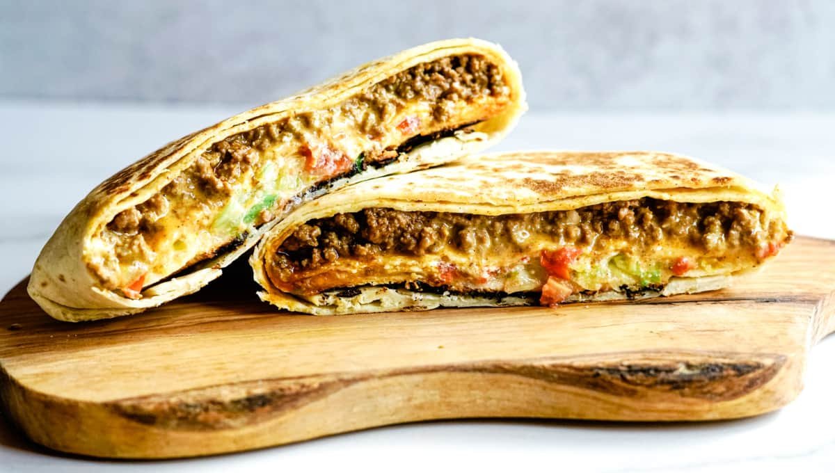 This Copycat Crunchwrap Beats Taco Bell Easily