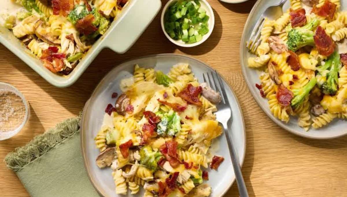 Chicken Bacon Ranch Casserole Everyone Secretly Wants Again