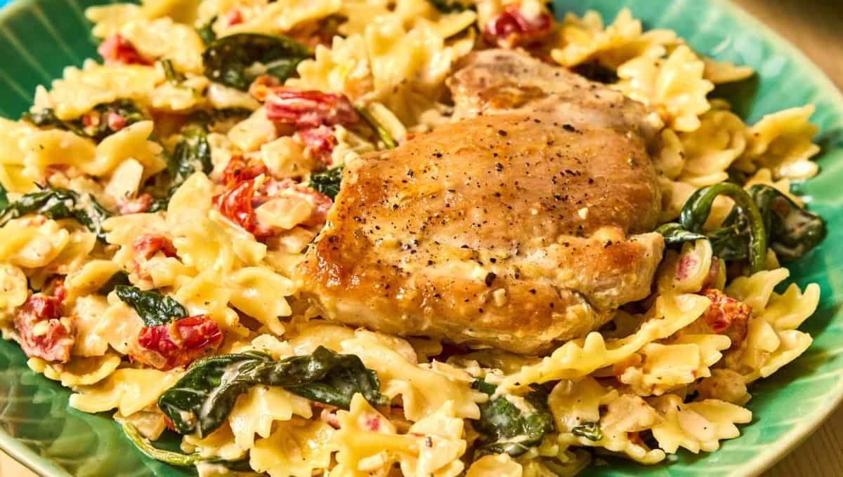 Creamy Tuscan Chicken Spaghetti with Roasted Tomatoes