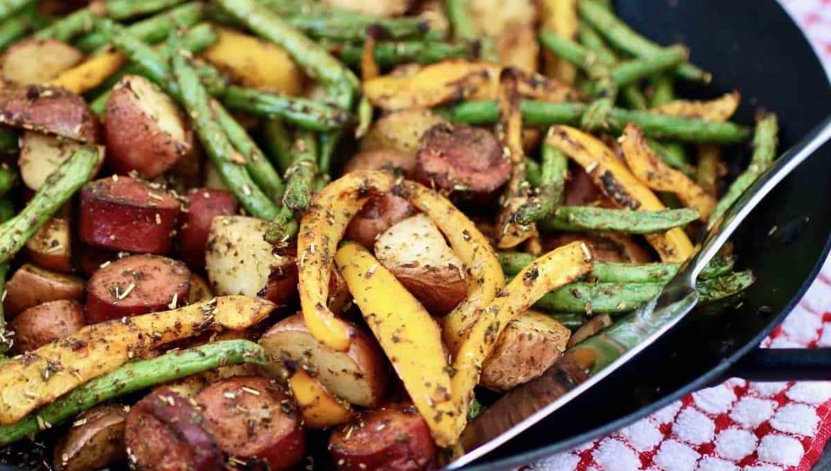 Chicken Sausage Sheet Pan Dinner: 1 Pan, Zero Mess