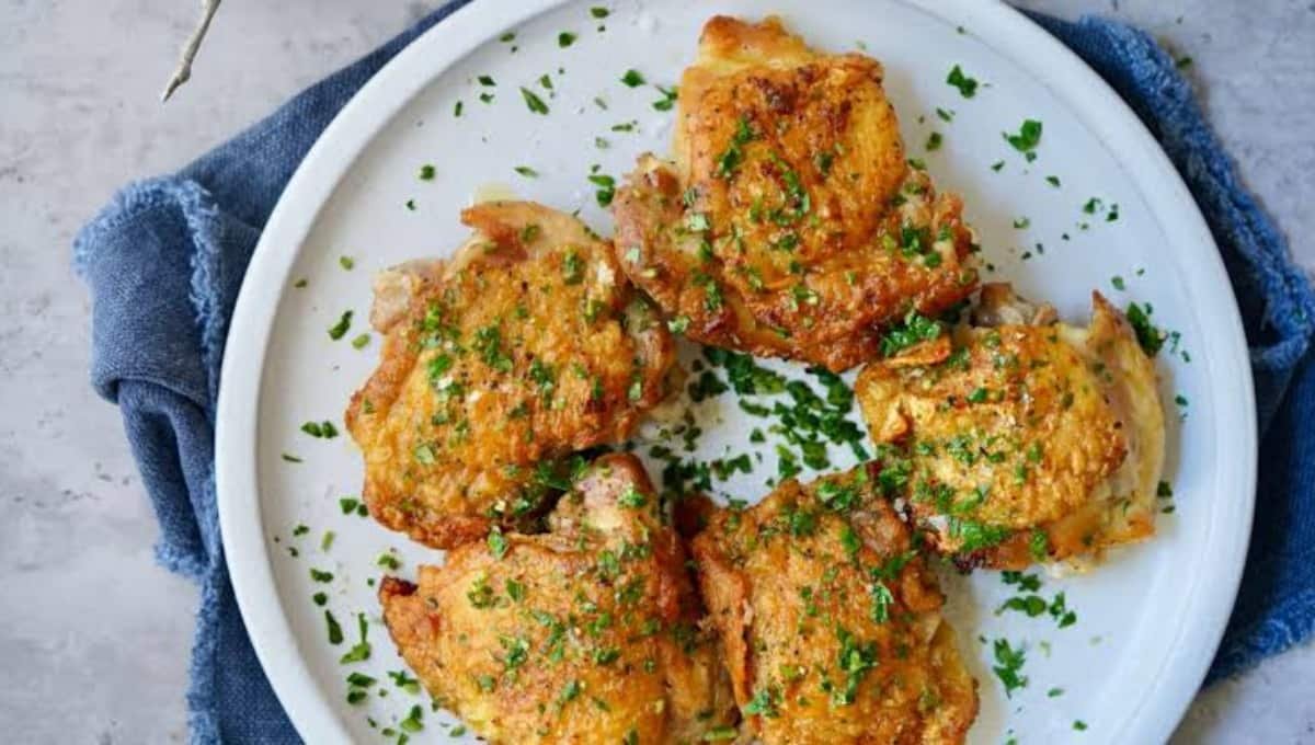 Secret to Ridiculously Crispy Garlic Butter Chicken Legs