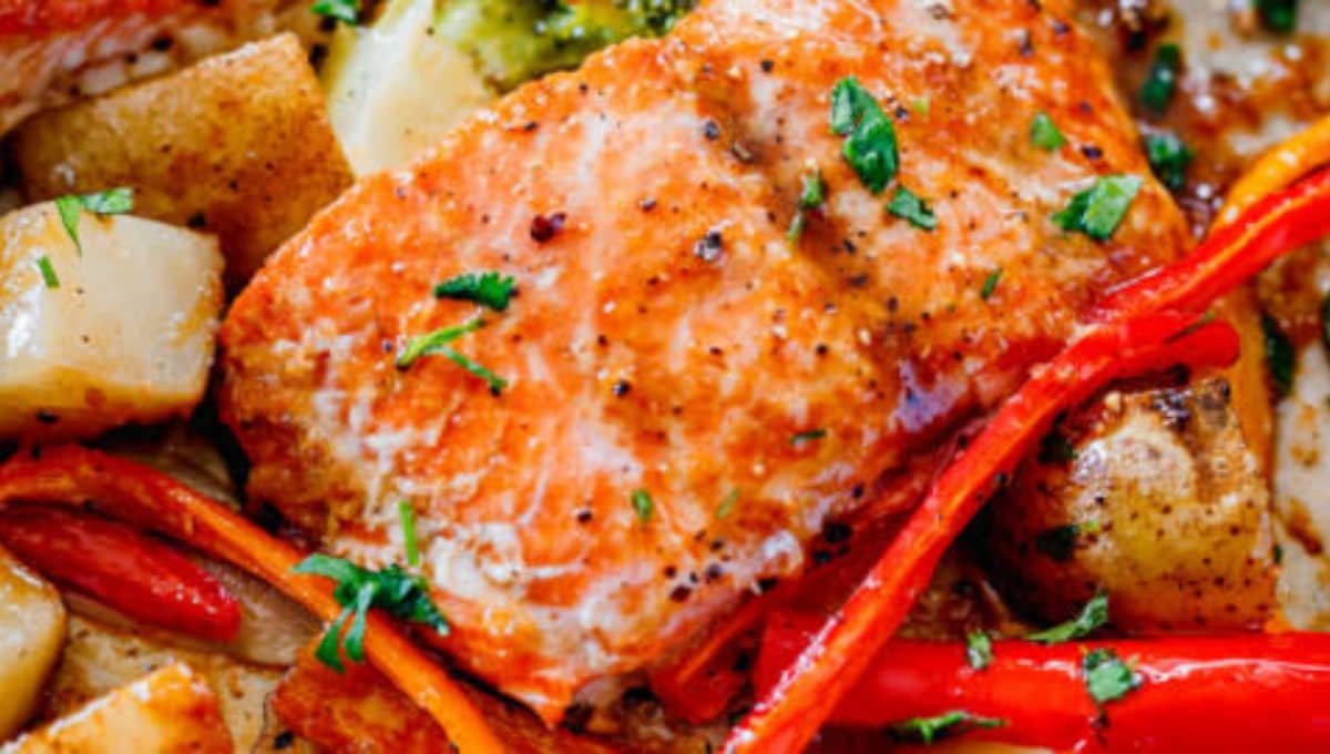 One-Pan Honey Garlic Salmon: The September Dinner That Actually Saves Your Week