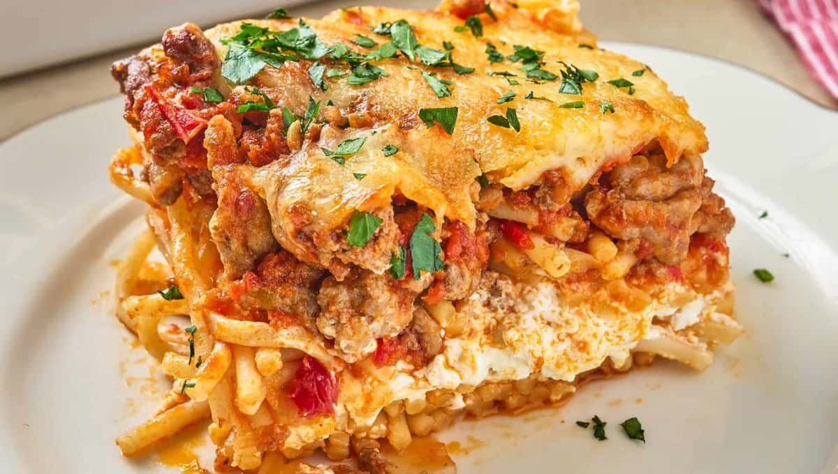 This Million Dollar Spaghetti Will Wreck Your Diet Plans