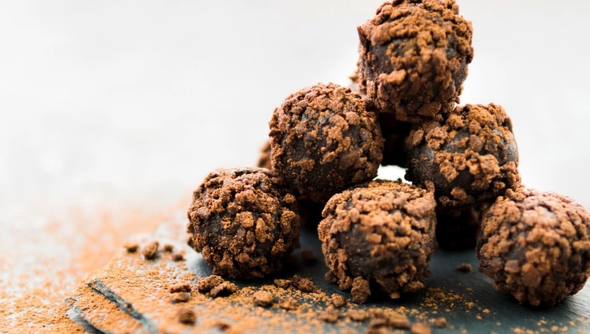 Why Is Everyone Suddenly Obsessed With Keto Fat Bombs?