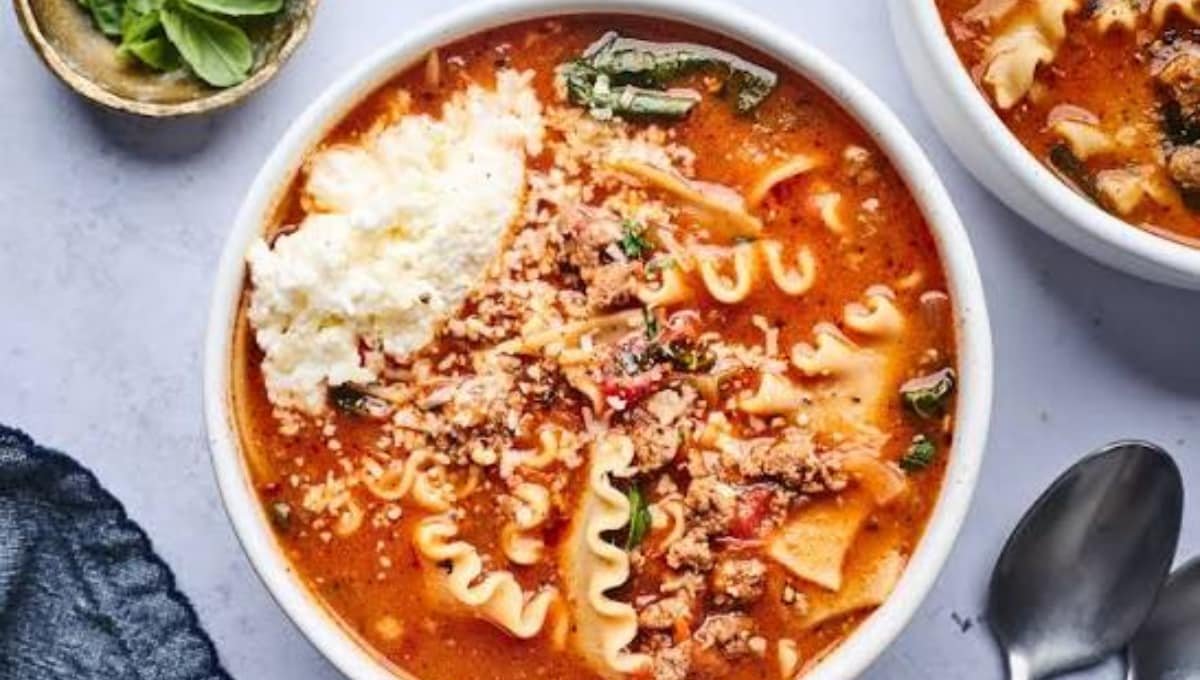 Italian Sausage Lasagna Soup: One Pot, 40 Minutes, Zero Layering