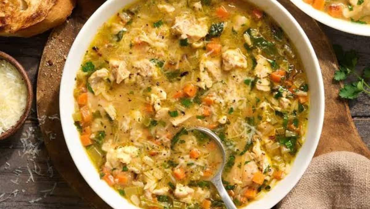 This Broth Bowl Trick Ruined Regular Soup Forever