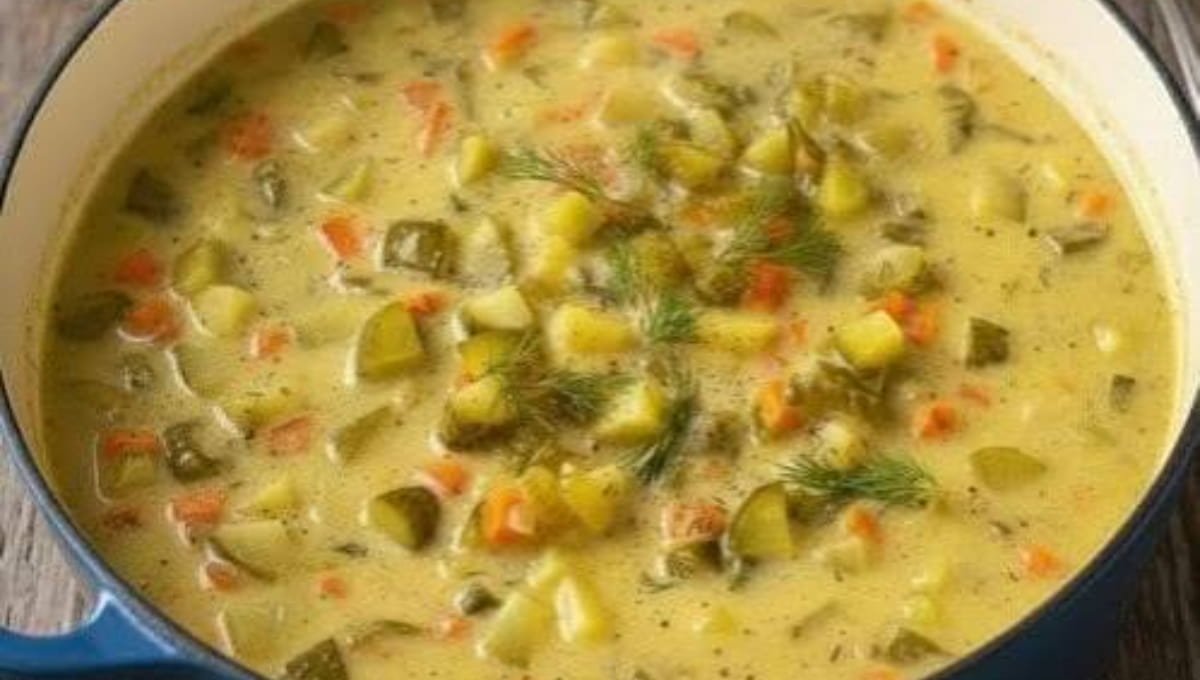 Dill Pickle Soup: Creamy, Tangy & Weirdly Cozy